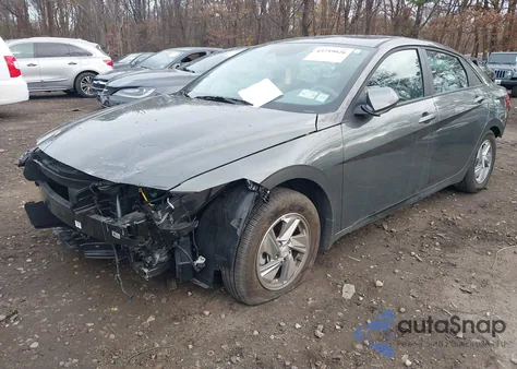 2025 Hyundai Elantra Se z USA, uszkodzony, nr VIN KMHLL4DG1SU875923